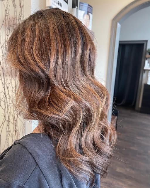 Cinnamon Copper Waves